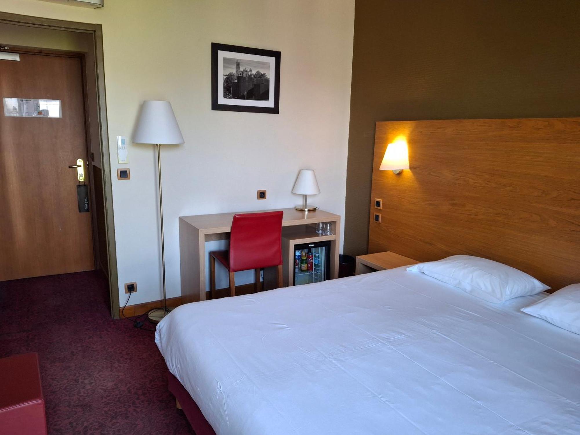 Hotel Tour Maje Rodez Exterior photo