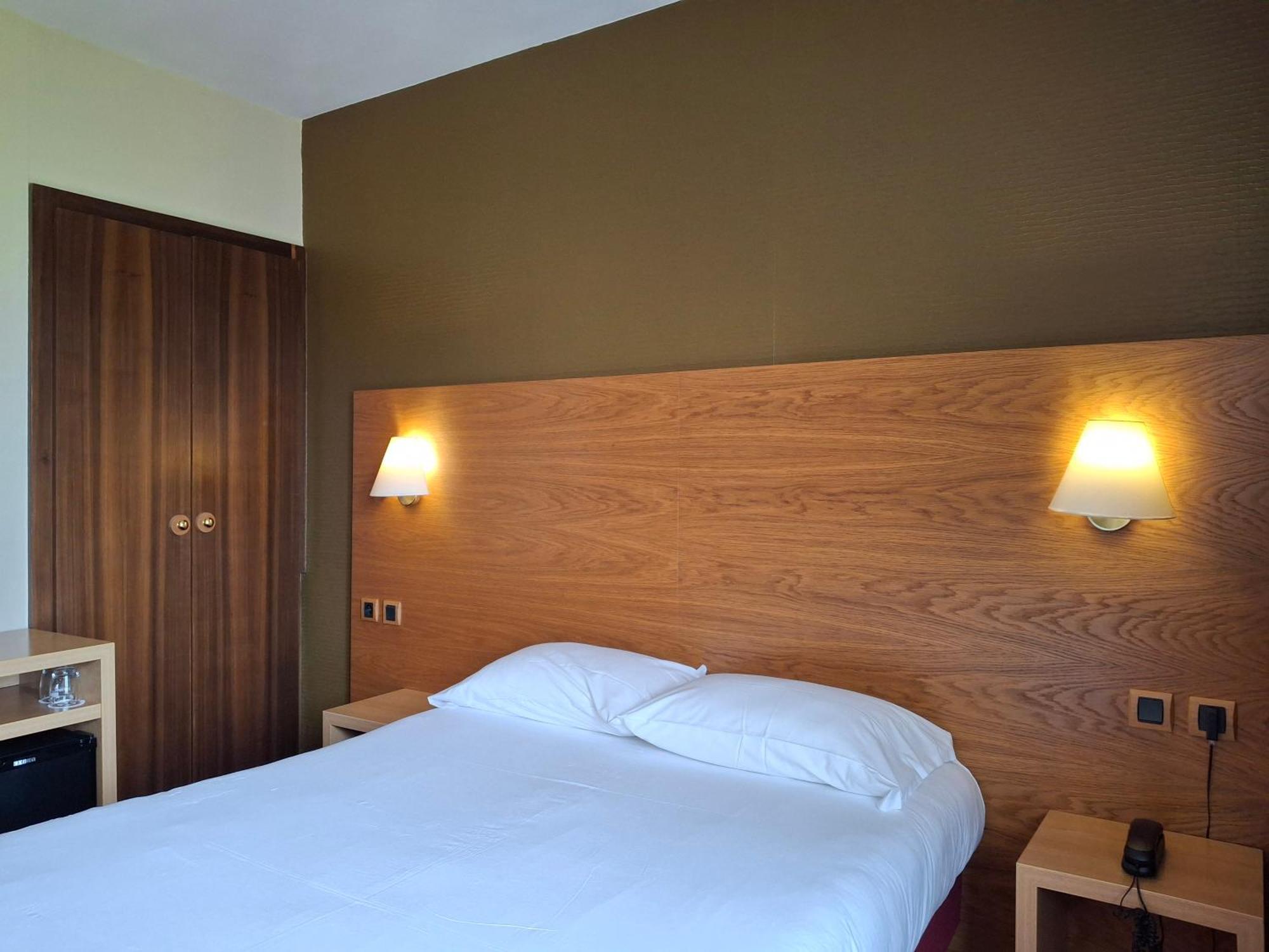 Hotel Tour Maje Rodez Exterior photo
