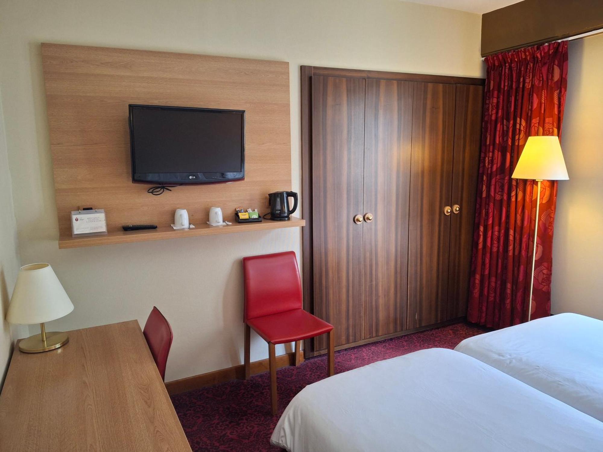 Hotel Tour Maje Rodez Exterior photo