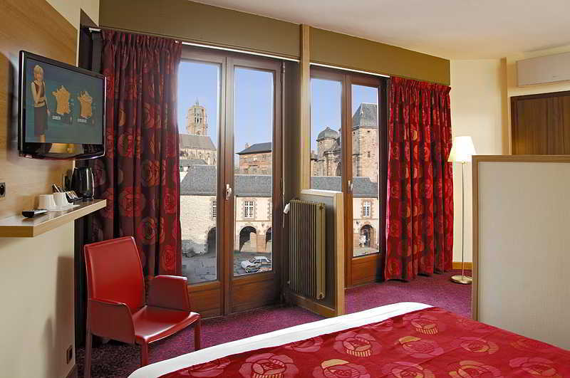 Hotel Tour Maje Rodez Exterior photo