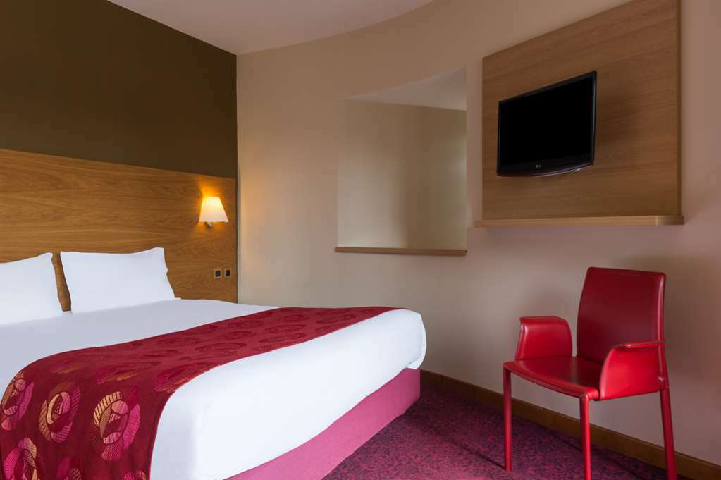 Hotel Tour Maje Rodez Room photo